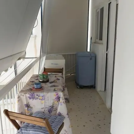 μπιζουδάκι Apartment *